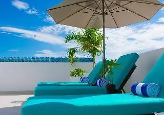 Hotel V10 신데 델 카르멘